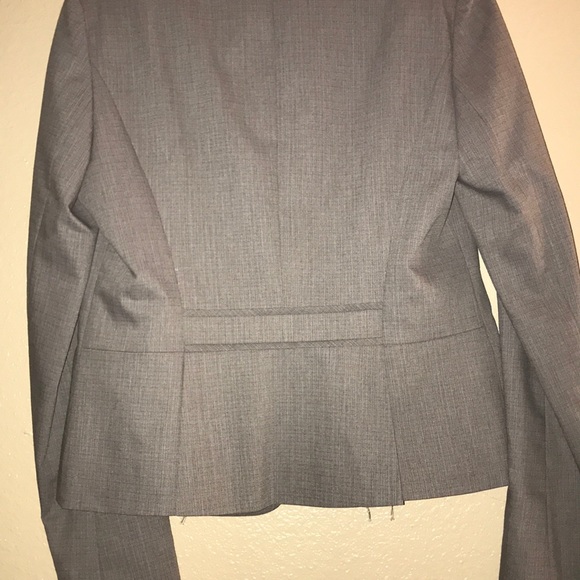 Halogen - Picture 5 of 5